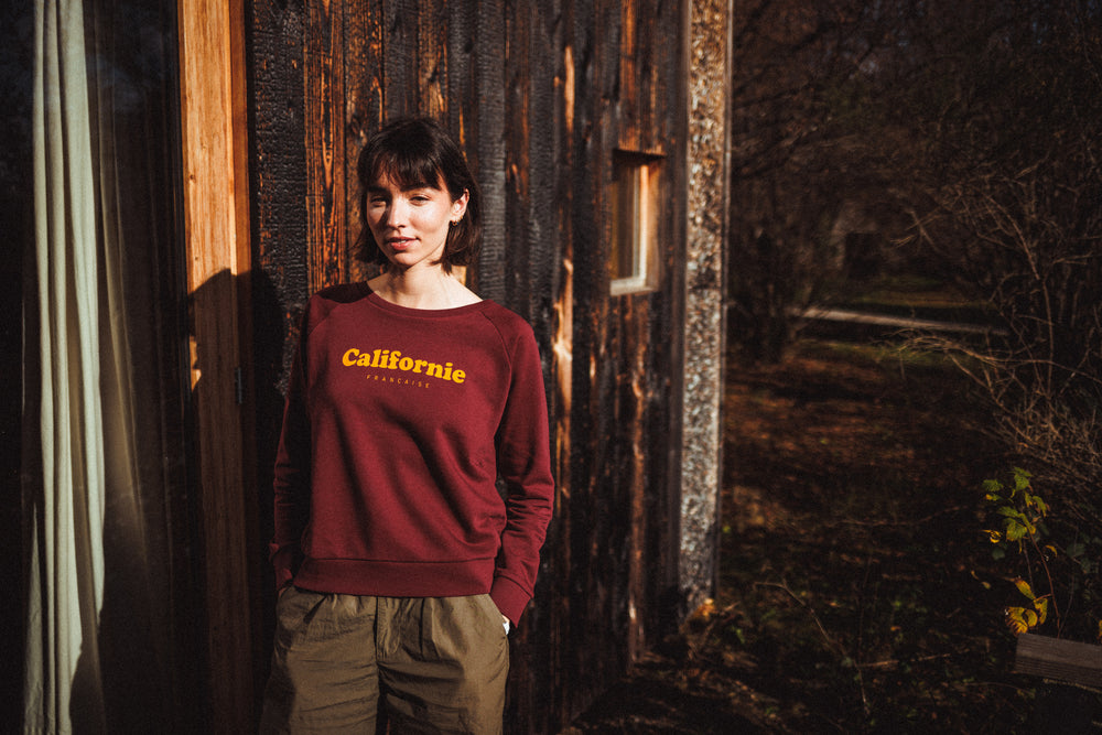 Women Crewneck Vintage Logo Burgundy
