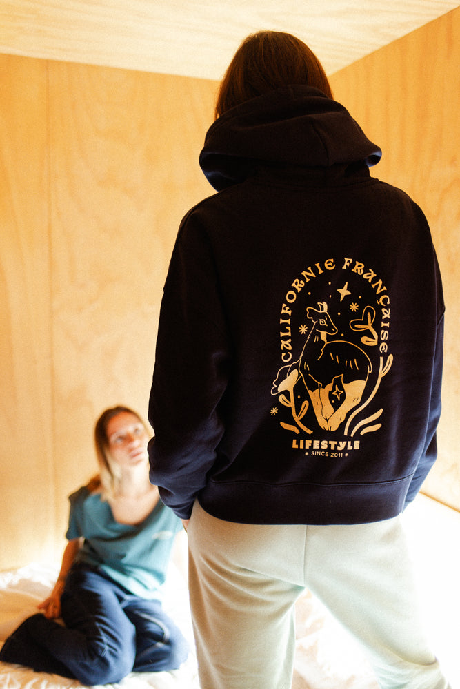 Women Zipped Hoodie GOAT
