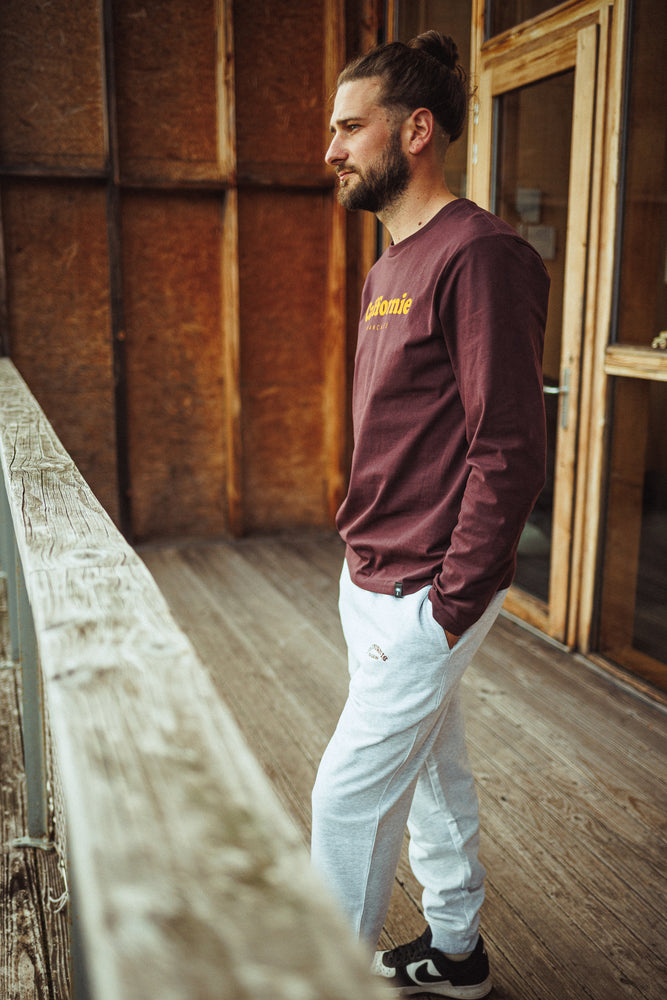 Long Sleeve Vintage Logo Redwood